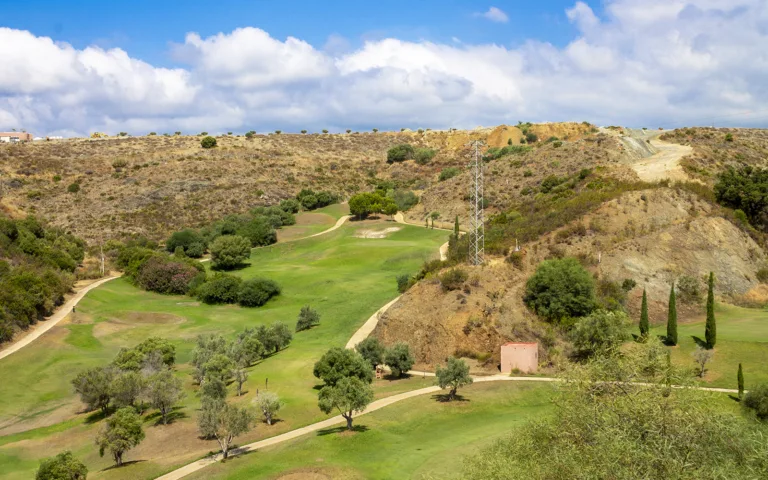 Vista a campo de golf - Colina del Paraíso
