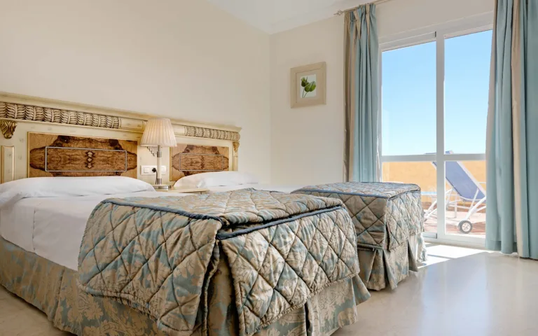 Habitación con terraza - Colina del Paraíso