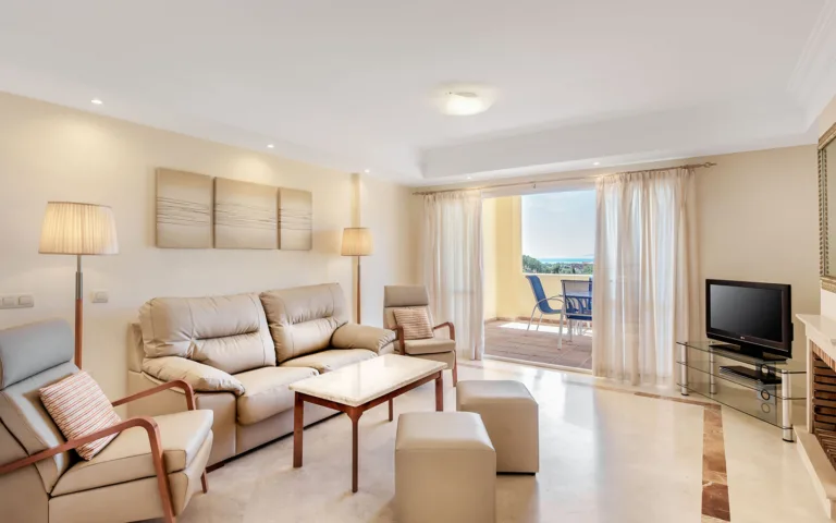 Salón - Colina del Paraíso